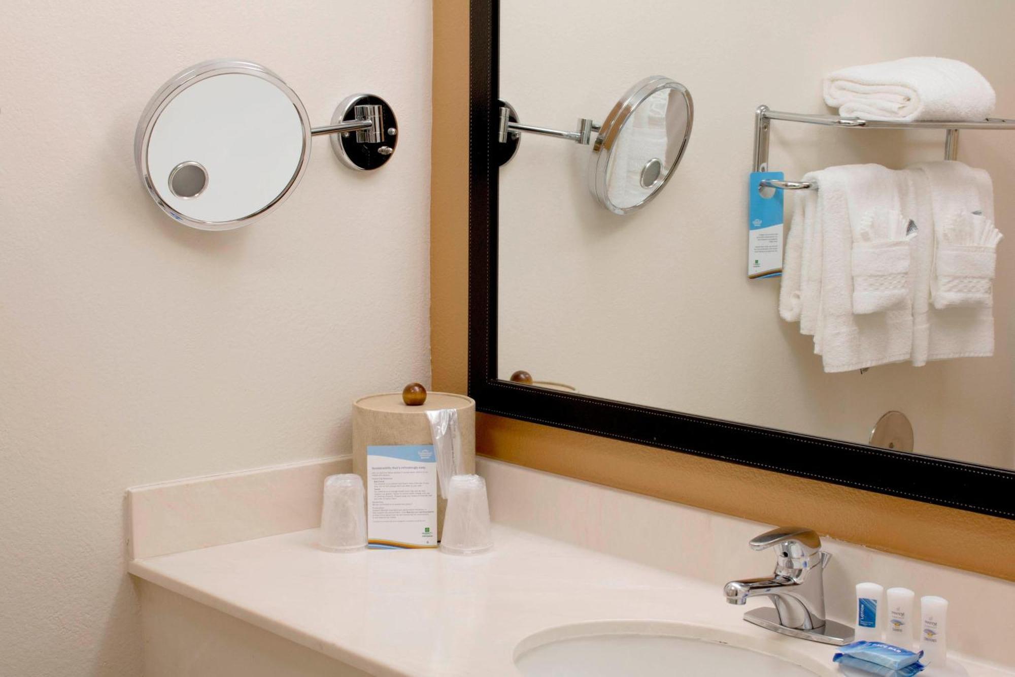 Fairfield Inn & Suites Oakland Hayward Εξωτερικό φωτογραφία
