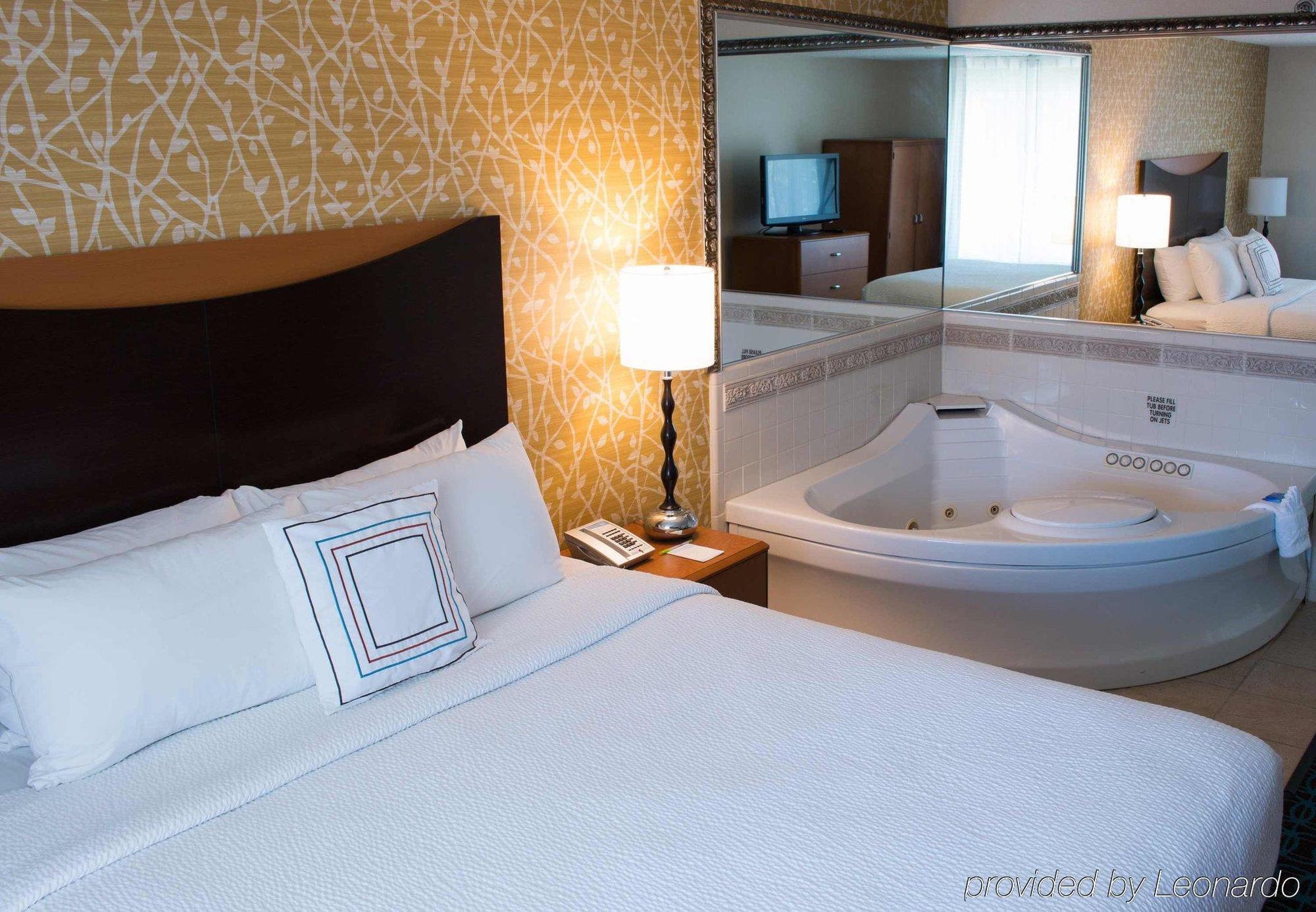 Fairfield Inn & Suites Oakland Hayward Εξωτερικό φωτογραφία